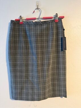 Classic Gray Plaid Pencil Skirt - Tommy Hilfiger